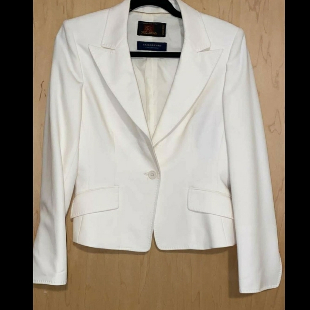 Taylor Bird One Button Jacket - Picture 4 of 16
